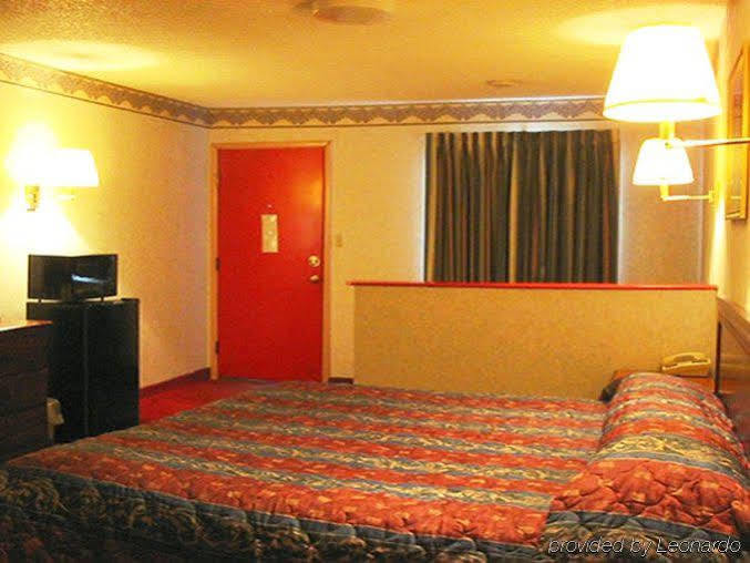Red Carpet Inn Williamstown Room photo